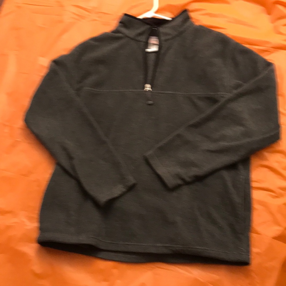 Foot Locker gray outdoor pullover XL.